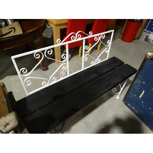 539 - A Wrought Iron Work Framed & Wooden Seated Bench