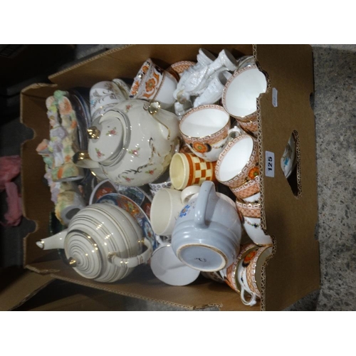 125 - A Box Of Mixed Pottery