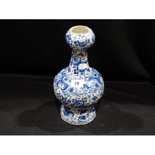 10 - A 19thc Chinese Blue & White Tulip Vase With Foliate Scrolled Design (Af)