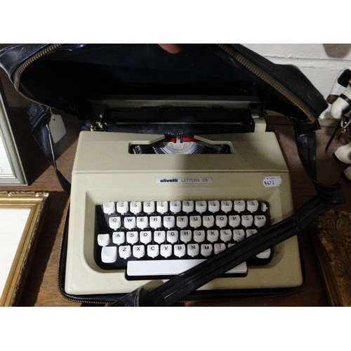 244 - An Olivetti Lettera 25 Portable Typewriter, Cream Finish & In Original Canvas Case