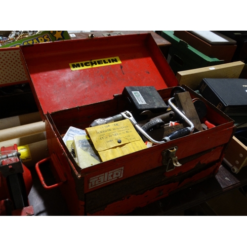 a-tool-box-contents