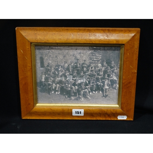 151 - An Interesting Framed Picture Of The Pilots Of The UK At Their 14th Annual Conference At Caernarfon ... 