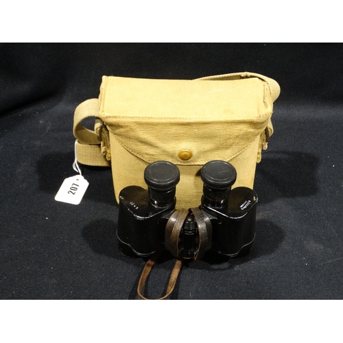 207 - A British Army 2nd World War Desert Canvas Binoculars Case With Binoculars By Dolland Of London