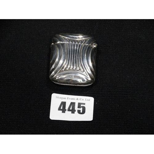 445 - A Silver Vesta Case