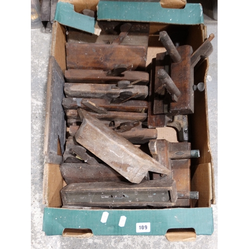 109 - A Box Of Vintage Carpentry Tools