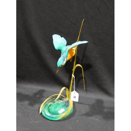 71 - A Contemporary Kingfisher Sculpture By Wildtrack Wildlife Art Ltd
