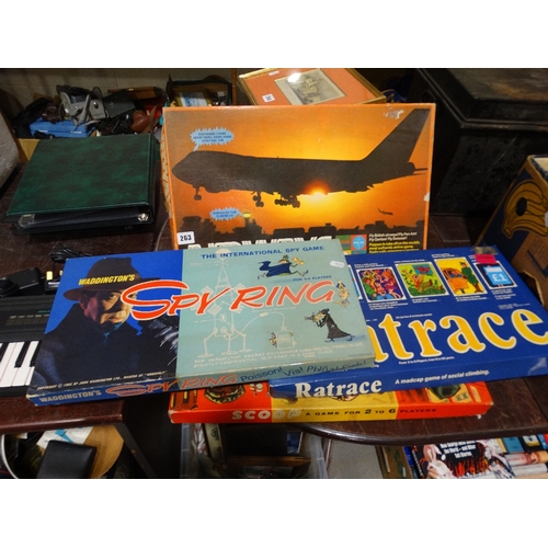 A Qty Of Vintage Board Games