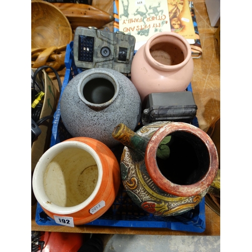 192 - A Qty Of Pottery Vases Etc