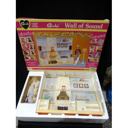 132 - A Vintage Sindy Accessory Set, Wall Of Sound