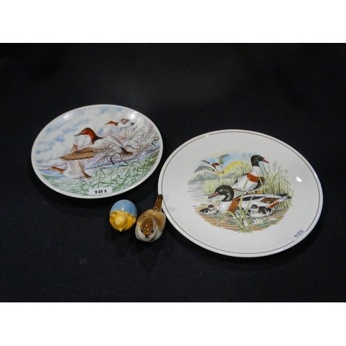 101 - Two Bird Decorated Plates Etc