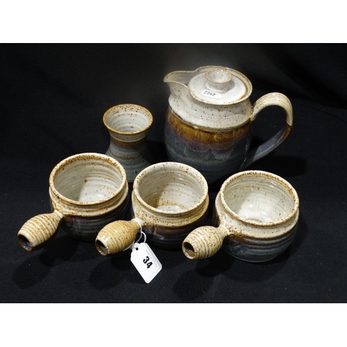 34 - Five Pieces Of Dolwyddelan Pottery