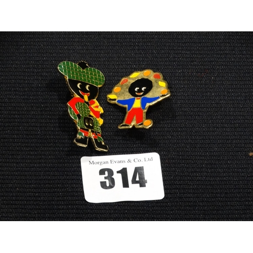 314 - Two Robinsons Jam Pin Badges, Bagpipe Player & Juggler