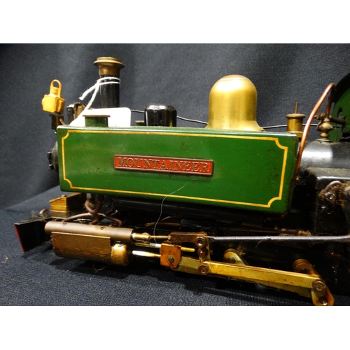 119 - A Steamcraft Model Mountaineer Locomotive No 113, 0 Gauge
Model Train