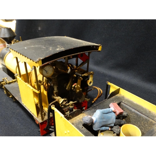 129 - An 0 Gauge Live Steam Model Locomotive & Tender
Model Train