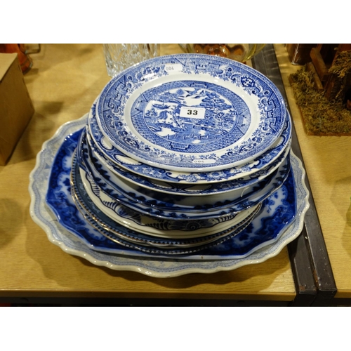 33 - A Qty Of Blue & White Transfer Decorated Plates & Platters