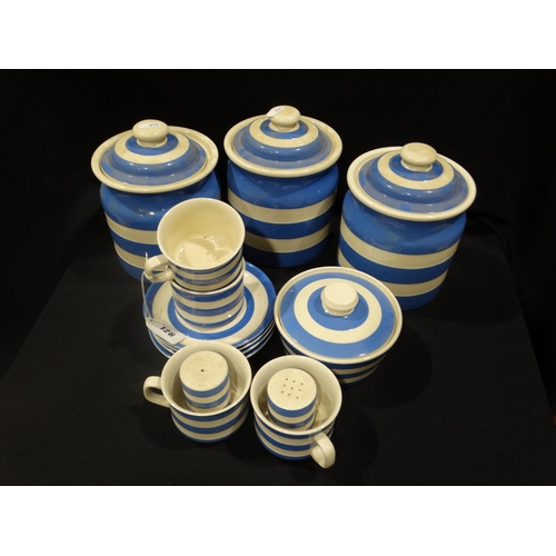 126 - A Qty Of Cloverleaf Cornishware Style Kitchen Ware