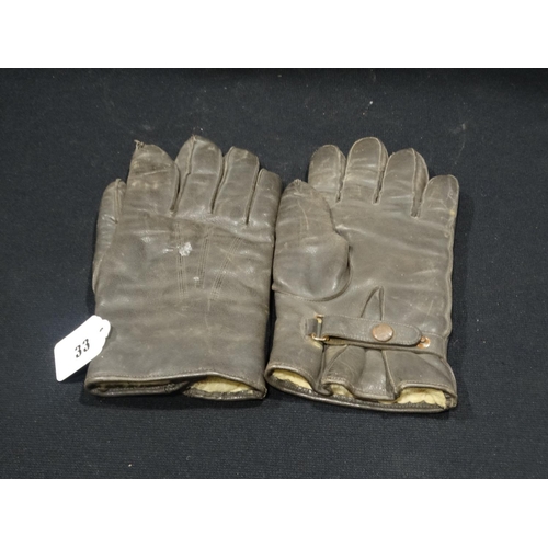 33 - A Pair Of Vintage Leather Motorcycle Gloves, Military Issue