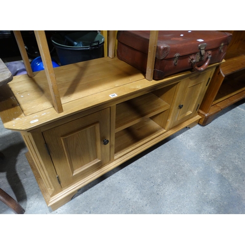 737 - An Oak Finish TV Cabinet