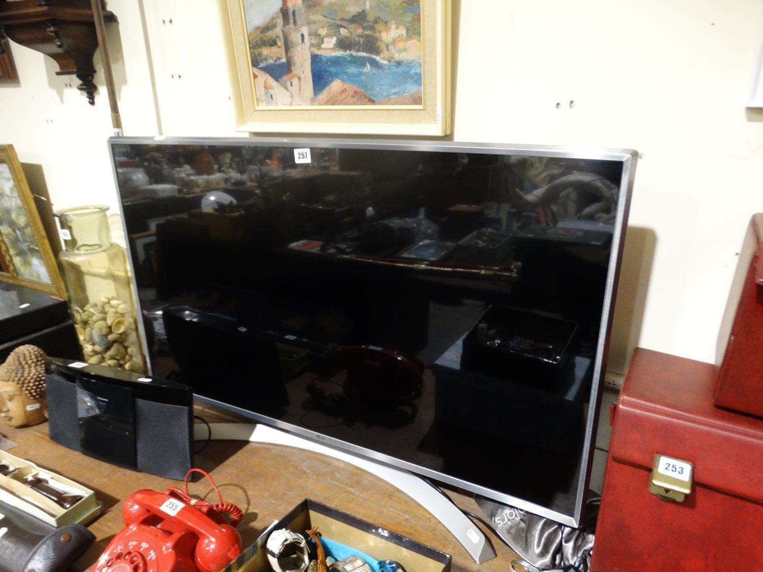 An Lg Flat Screen Tv 4460