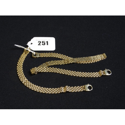 251 - A 9ct Gold Necklace & Matching Bracelet Set, Italian, 40grms