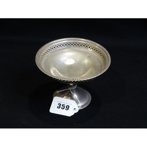 359 - A Circular Based Silver Bon Bon Dish 3.3oz