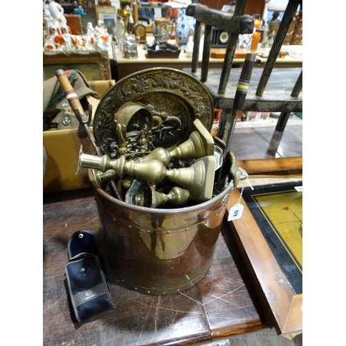 129 - An Antique Copper Log Bucket, Together With A Qty Of Mixed Brassware