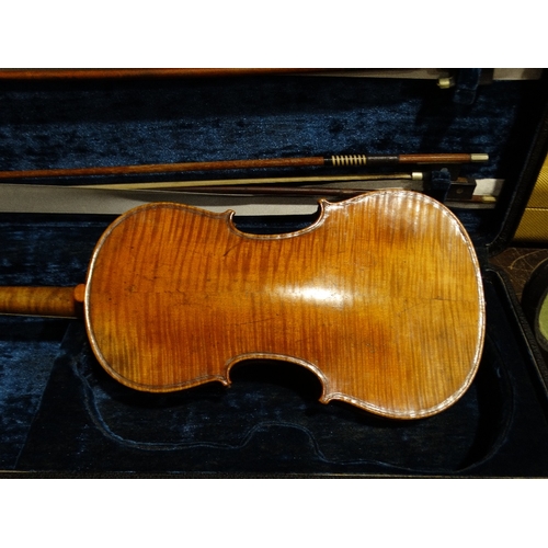 405 - An Antique Violin, Two Piece Back, Measuring 14