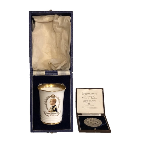 263 - A HALLMARKED SILVER LIMITED EDITION (79/1000) COMMEMORATIVE MEDAL CELEBRATING THE 700TH ANNIVERSARY ... 
