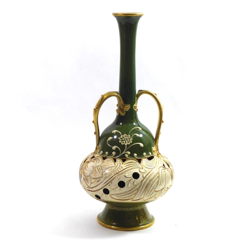 373 - WEDGWOOD, DESIGNED BY HARRY BARNARD, A RARE TWIN HANDLED ART NOUVEAU FORM VASE, CIRCA 1900
The bulbo... 