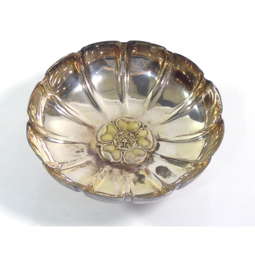 23 - JAMES DIXON, A 20TH CENTURY SILVER FLUTED BONBON DISH
With Tudor rose design to centre, hallmarked S... 