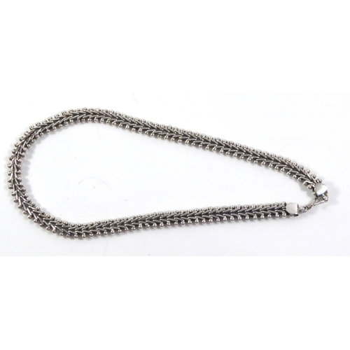 69 - A 20TH CENTURY SILVER FANCY LINK NECKLACE 
With spherical finials.
(approx 21cm)