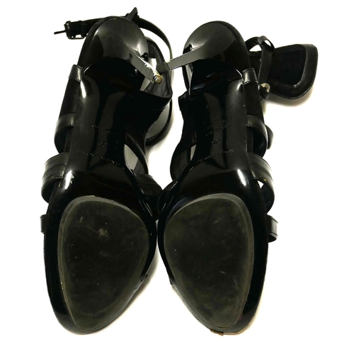 178 - BALENCIAGA, A PAIR OF BLACK LEATHER AND SUEDE OPEN TOE STRAP WORK HEELS
(size 39).

Condition: B