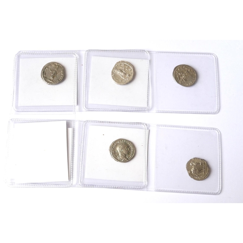 388 - A COLLECTION OF FIVE ROMAN SILVER COINS
Severus Alexander Rome Pm, TR R II Cos PP, Jupiter, Antioch,... 