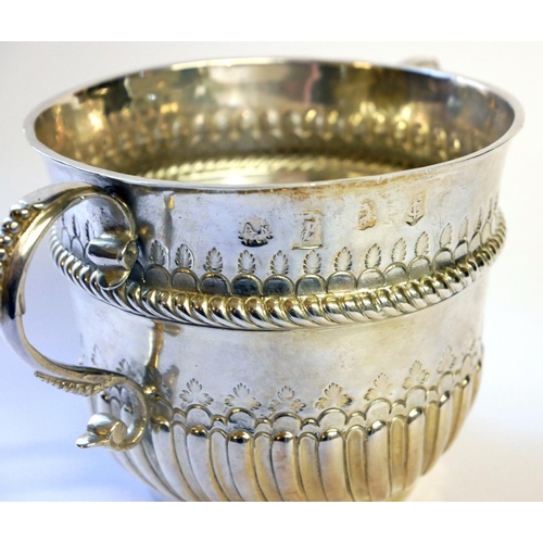 437 - A WILLIAM III SILVER PORRINGER
Twin handles and half flute decoration, hallmarked William Andrews, 1... 