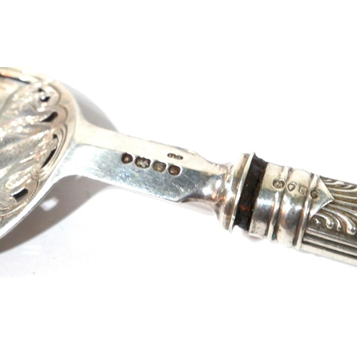 466 - A PAIR OF VICTORIAN SILVER KINGS PATTERN FISH SERVERS
Having pierced decoration of birds and flowers... 