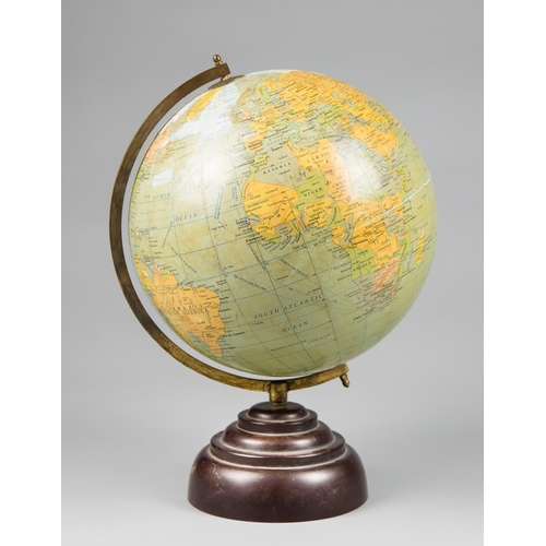 240 - AN EARLY 20TH TERRESTRIAL GLOBE 'THE PARAMOUNT'.
(h 26cm)