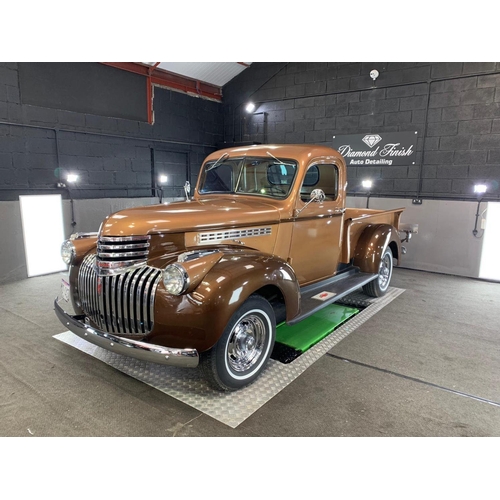 804 - A 1943 CHEVROLET PICK UP TRUCK
Classic American vehicle, two tone metallic paint, mileage 6,000.

Co... 