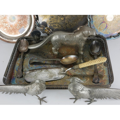 805 - A QUANTITY OF ASSORTED SILVER PLATED ITEMS
To Include two pheasants, serving trays, napkin rings etc... 