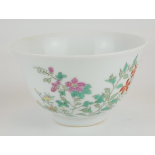 255 - A CHINESE FAMILLE ROSE PORCELAIN CUP
Hand painted floral decoration, bearing a Guangxu Shendetang ma... 