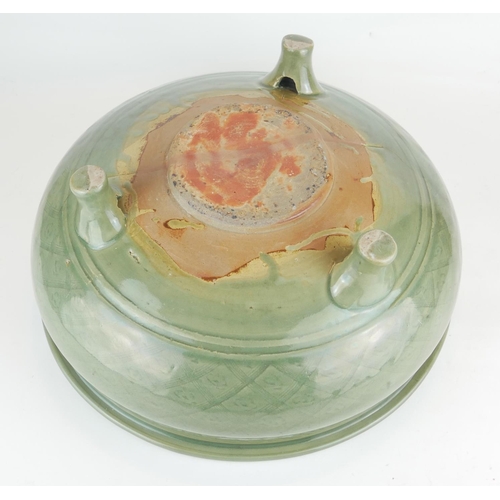 265 - A LARGE MING DYNASTY 1368 - 1644 LONGQUAN CELEDON GLAZED TRIPOD CENSER
Having a geometric design to ... 