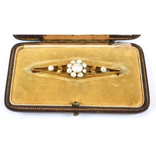 273A - A LATE 19TH CENTURY NATURAL PEARL BROOCH
Floral form, in yellow metal setting, contained in original... 