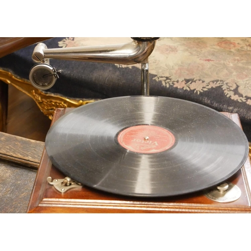 421 - AN EARLY 20TH CENTURY HIS MASTERS VOICE WIND UP GRAMOPHONE
With wooden horn.