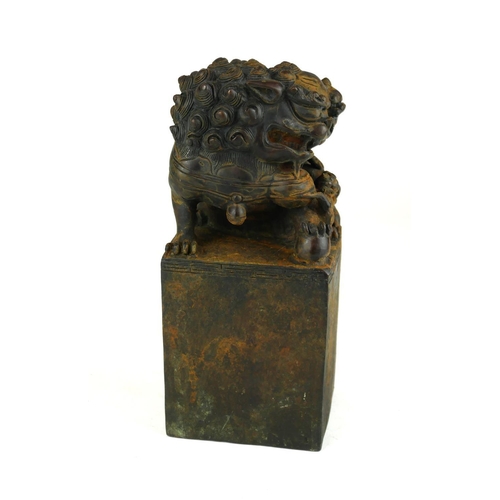 449A - A LARGE CHINESE MING DESIGN BRONZE SEAL FIGURED WITH A KYLIN.
(19cm)