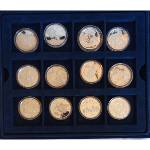 123 - THIRTY SILVER CHINESE PROOF COINS
including sixteen 1oz 10 Yuan coins and fourteen five Yuan coins, ... 