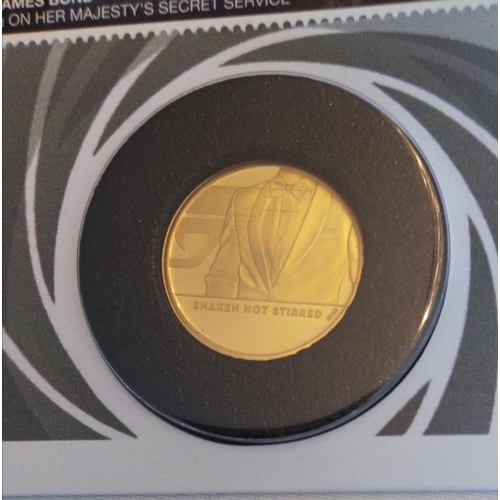 48 - A 24CT GOLD 1/4OZ JAMES BOND PROOF COIN COVER, DATED 2020
In a protective pouch, complete with certi... 