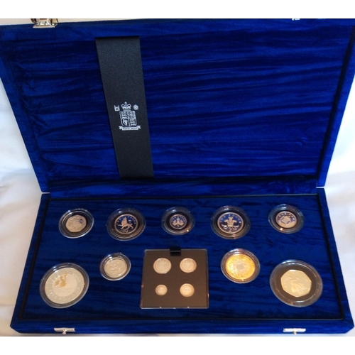 89 - A SILVER COMMEMORATIVE THIRTEEN COIN PROOF SET
The United Kingdom Millennium Silver Collection, with... 