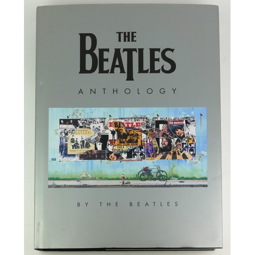 420 - THE BOOK OF THE BEATLES ANTHOLOGY
The Beatles story told for the first time in their own words and p... 