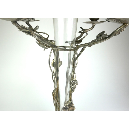 423 - A MID 20TH CENTURY CONTINENTAL SILVER PLATED FOUR LIGHT TABLE CANDELABRA
Applied with vine leaves, w... 