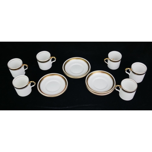 439 - ROYAL CHELSEA, A VINTAGE PORCELAIN COFFEE SERVICE
Comprising six coffee cans and saucers with gilt G... 