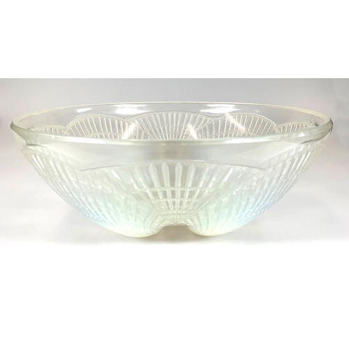 579 - RENÉ LALIQUE, FRENCH, 1860 - 1945, OPALESCENT COQUILLE PATTERN GLASS BOWL
Signed R. Lalique, France.... 